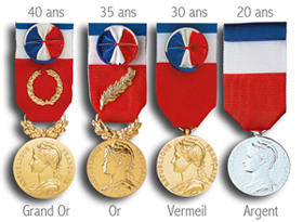 Medailles-d-Honneur-du-Travail